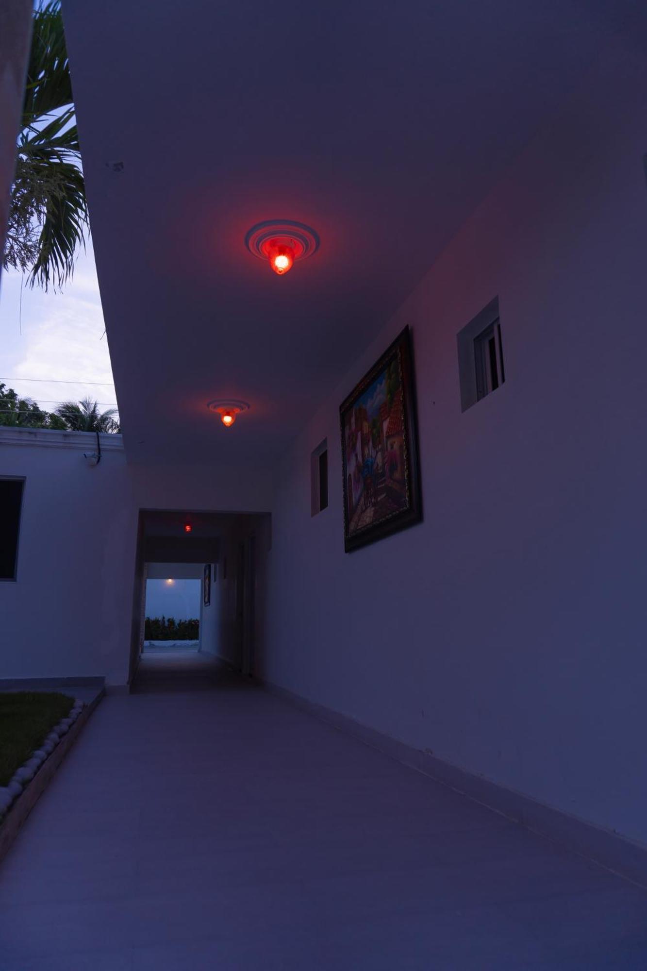 Hotel1325 Bani Exterior photo